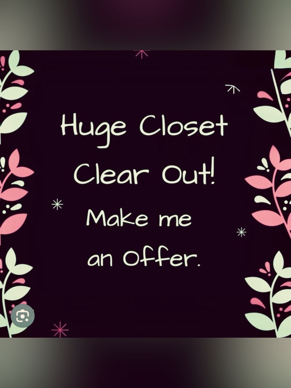 Accepting all reasonable offers! Bundle and save big!! 🛍️
